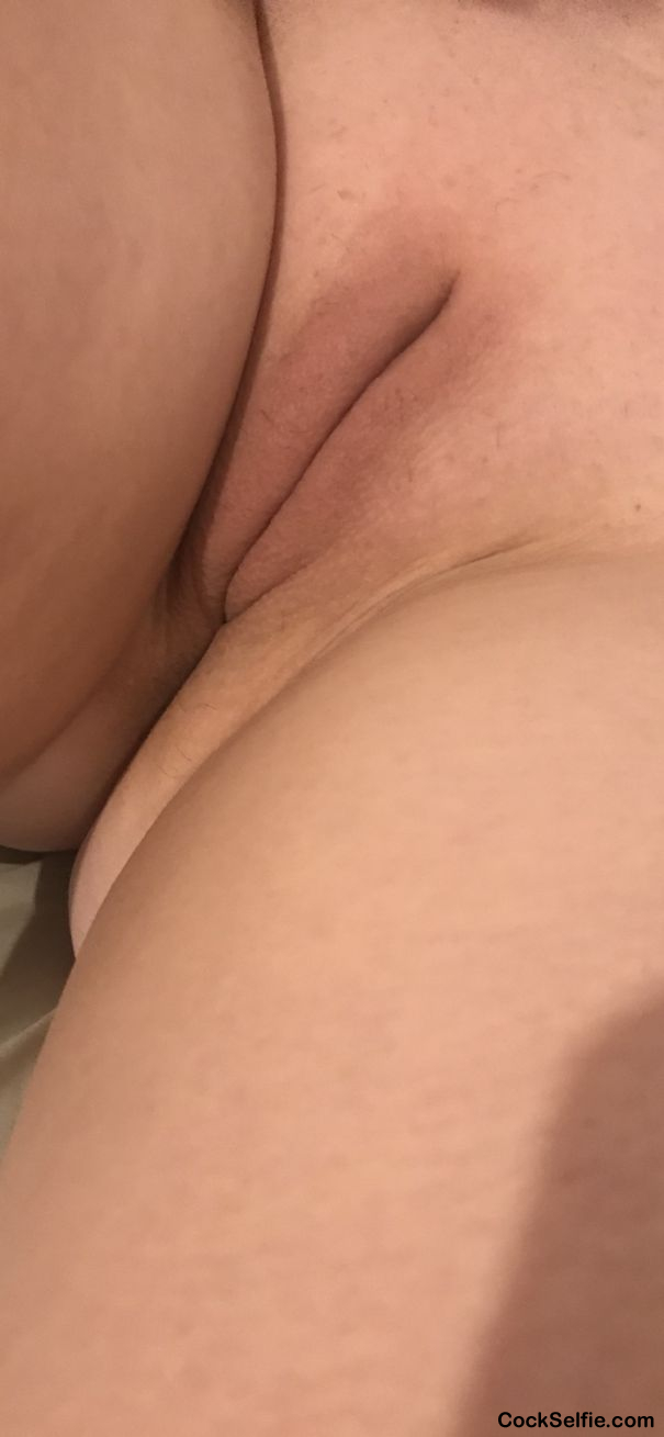 My wifes pussy to see. Tell me what you think x - Cock Selfie