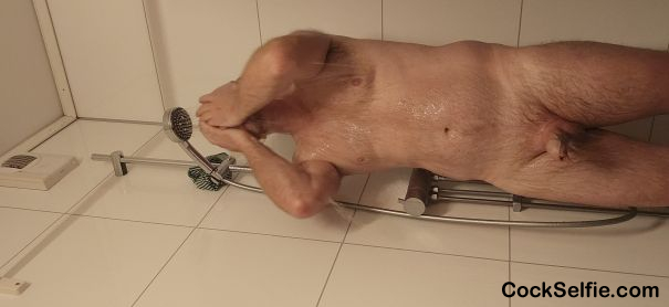 Time to get clean - Cock Selfie