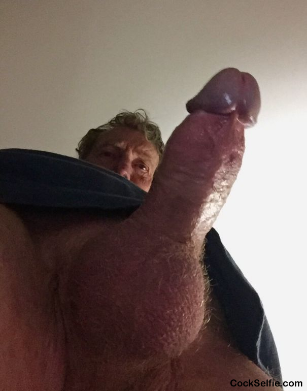 Head over heels - Cock Selfie