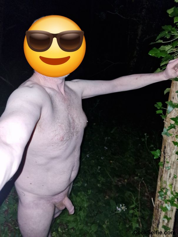 Woods 1/8 - Cock Selfie