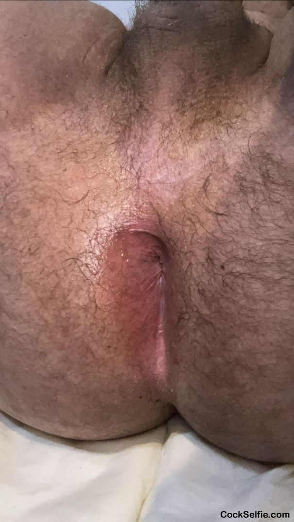 Brazilian Hole. Rate â­ï¸ - Cock Selfie