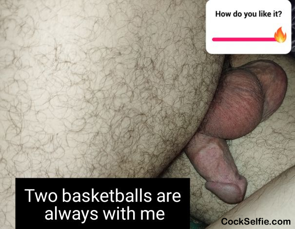 basketball player - Cock Selfie