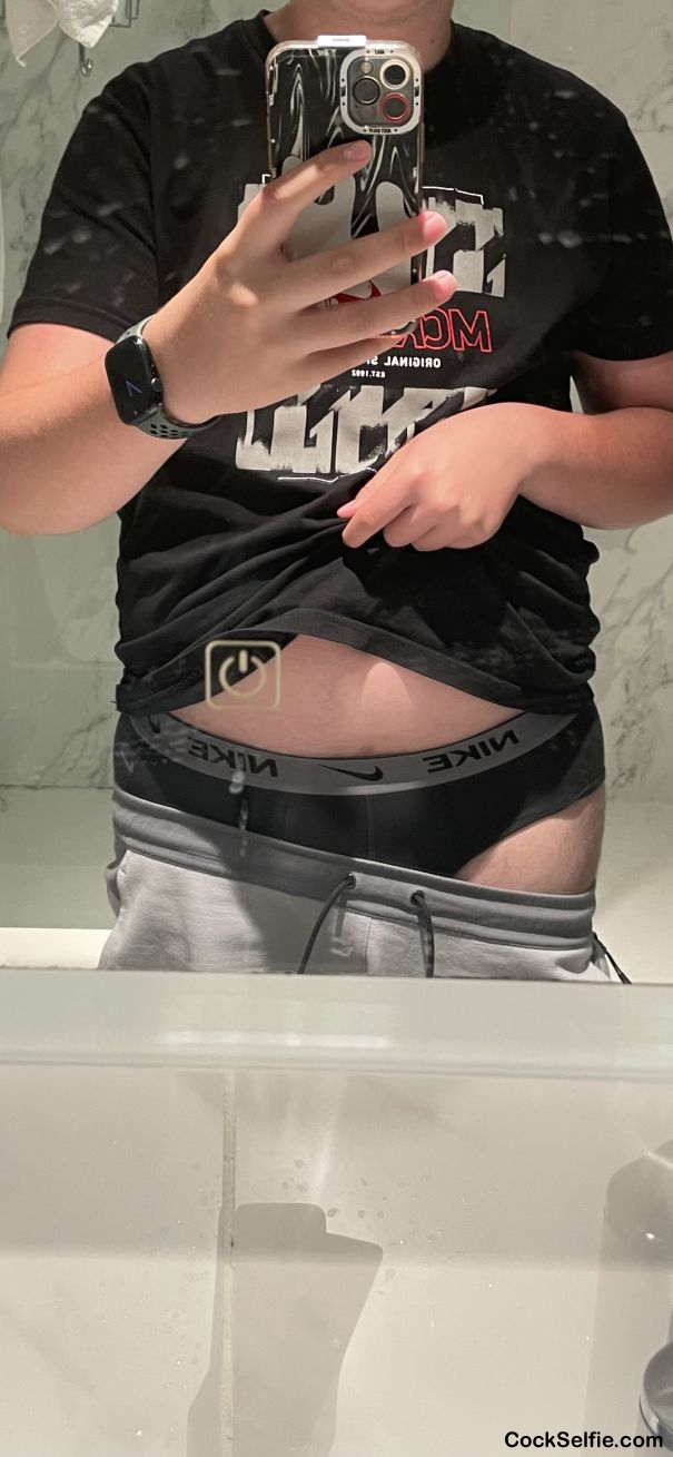 You will see my bulge - Cock Selfie