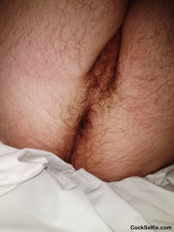 Need someone to ram their cock in my ass - Cock Selfie