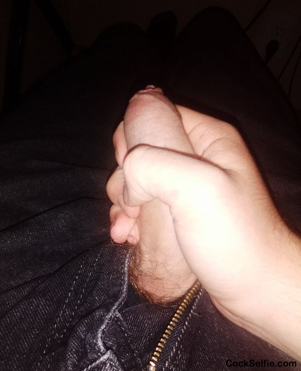 Please DM me dick pics I'm super horny - Cock Selfie