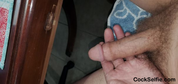 Want to help - Cock Selfie