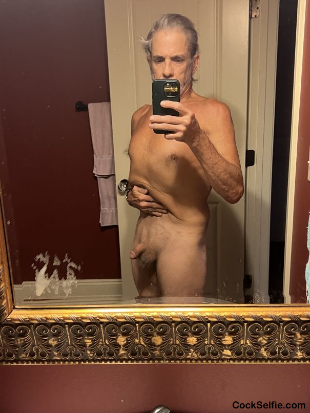 Homosexual Brian stoddard Homosexual Brian star exposing his hair less small fanboy penis - Cock Selfie