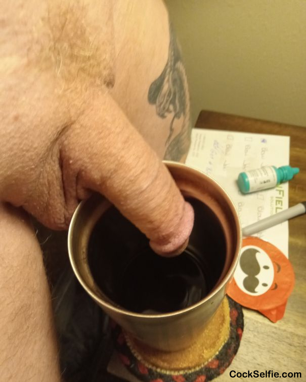 I some dick in my coffee. - Cock Selfie