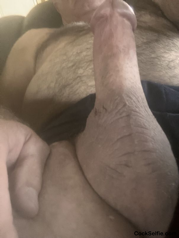 I wouldI would love to see some suck my husbandâ€™s cock while Iâ€™m playing with their - Cock Selfie