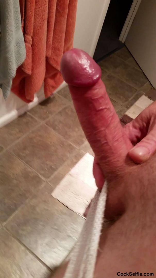 Kik on.. - Cock Selfie