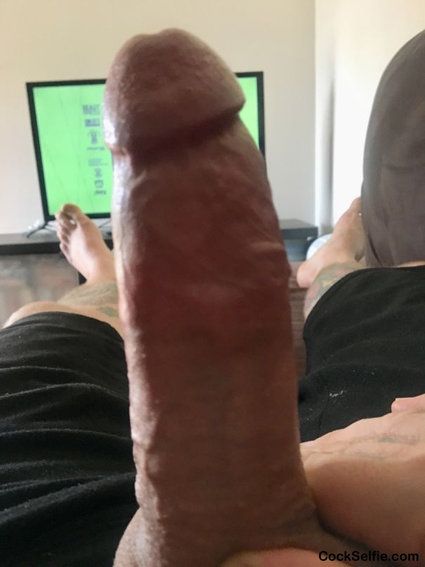 Kik me? - Cock Selfie