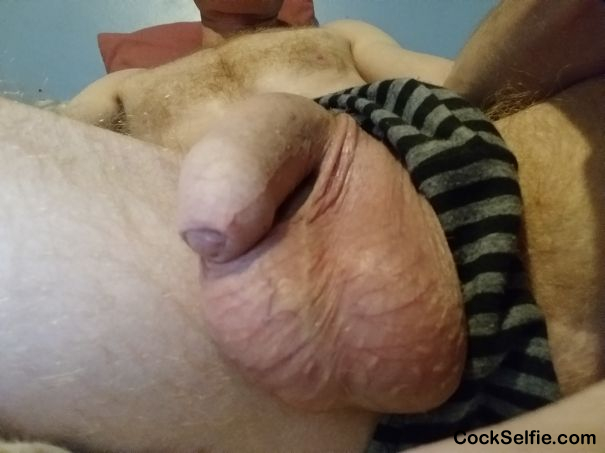 Balls out - Cock Selfie