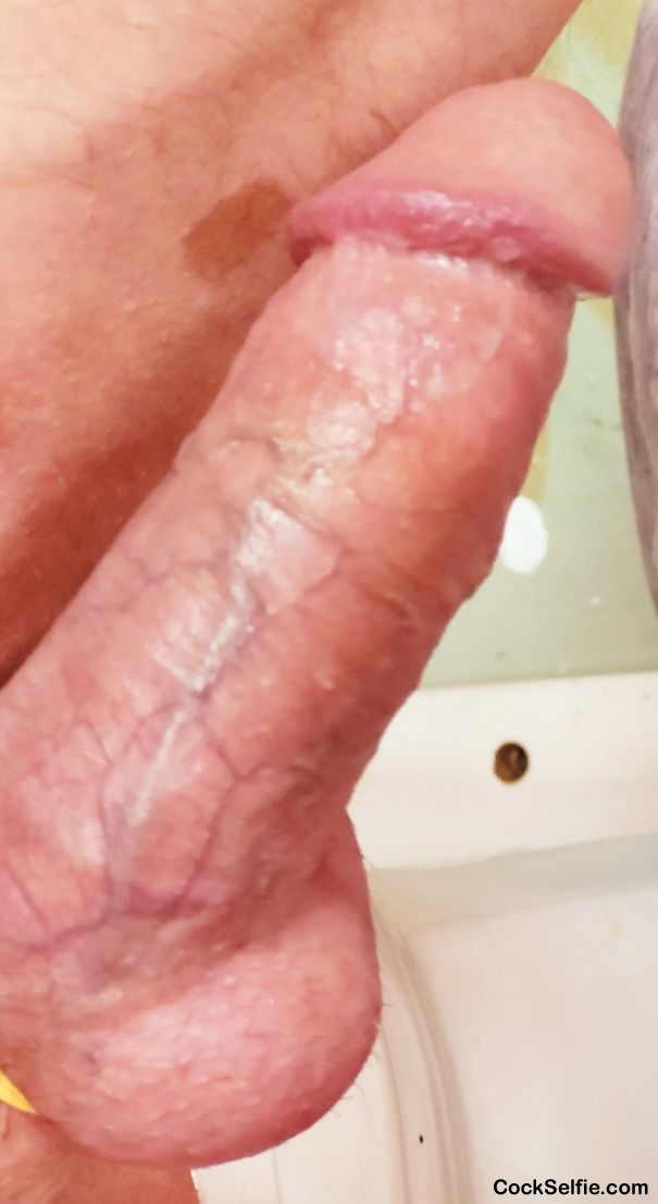 All clean - Cock Selfie