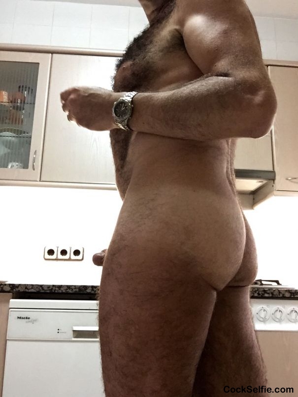 In the kitchen - Cock Selfie